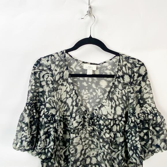 2/$30 LOFT Medium Womens Black Cream Animal Sheer Popover Top Blouse Layer Flowy - Picture 3 of 9